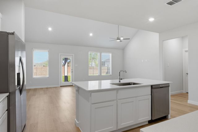 637 Sierra Ridge, Lavon, TX 75166