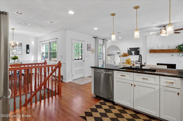 4076 Gilman Ave, Louisville, KY 40207