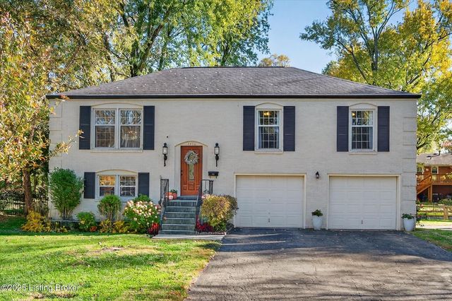 4076 Gilman Ave, Louisville, KY 40207