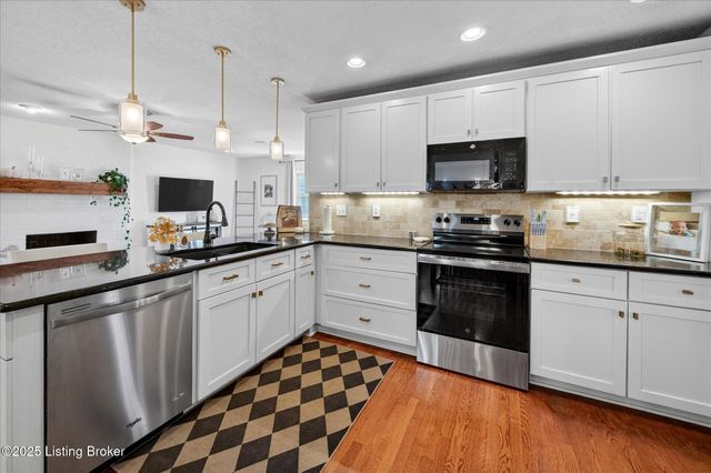 4076 Gilman Ave, Louisville, KY 40207