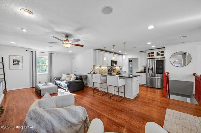 4076 Gilman Ave, Louisville, KY 40207