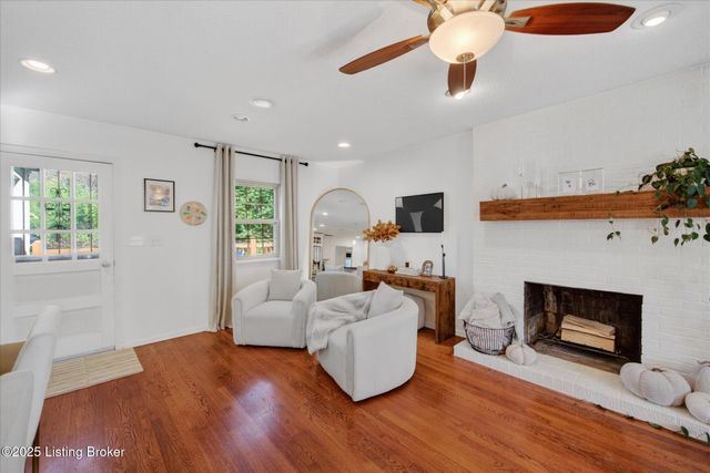 4076 Gilman Ave, Louisville, KY 40207