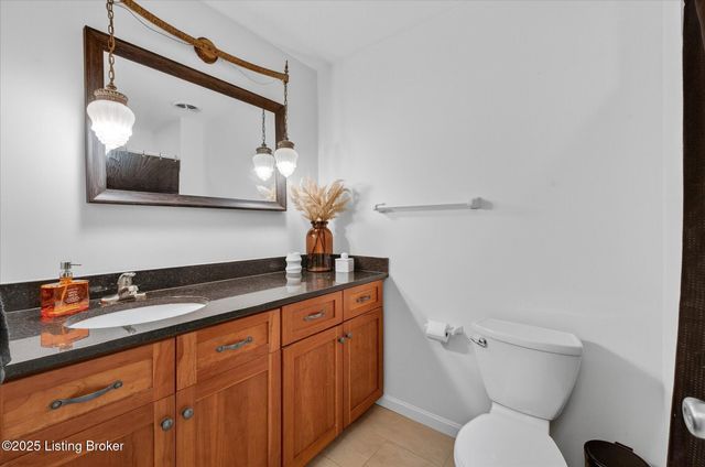 4076 Gilman Ave, Louisville, KY 40207