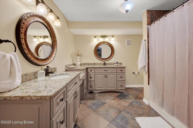 4076 Gilman Ave, Louisville, KY 40207