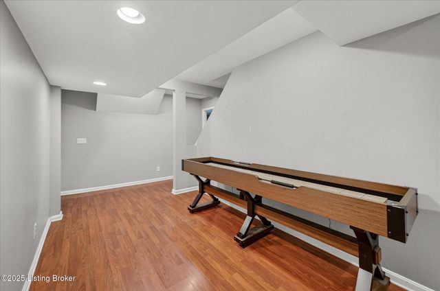 4076 Gilman Ave, Louisville, KY 40207