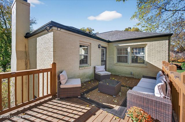 4076 Gilman Ave, Louisville, KY 40207