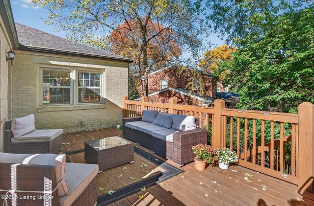 4076 Gilman Ave, Louisville, KY 40207