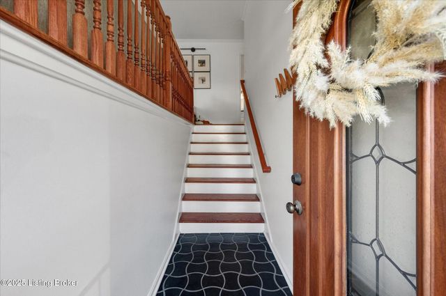 4076 Gilman Ave, Louisville, KY 40207