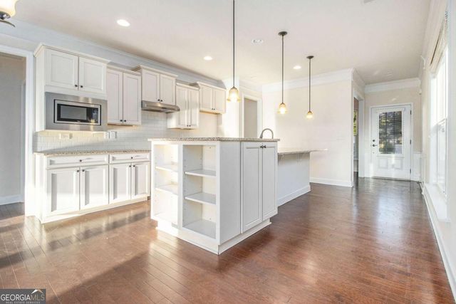 607 Larch Looper Drive, Griffin, GA 30223