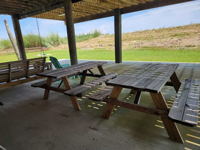 2694 Highway 1, Grand Isle, LA 70358