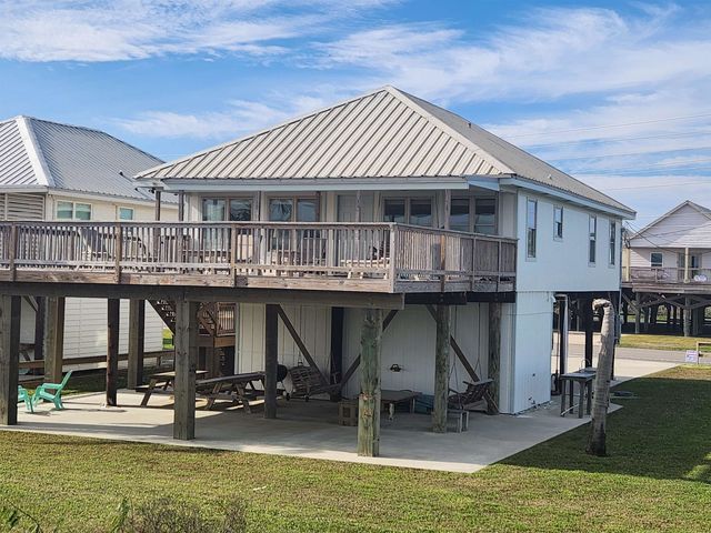 2694 Highway 1, Grand Isle, LA 70358