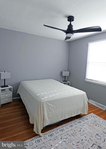 395 HICKORY AVE, Carneys Point, NJ 08069