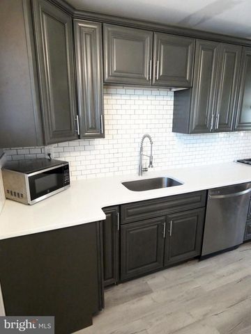 395 HICKORY AVE, Carneys Point, NJ 08069