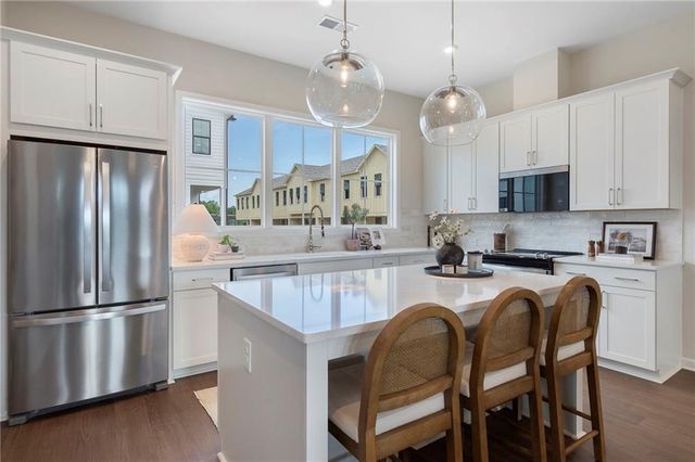 451 Argosy Park Circle 20, Alpharetta, GA 30005