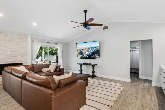 17767 Mellen Lane, Jupiter, FL 33478