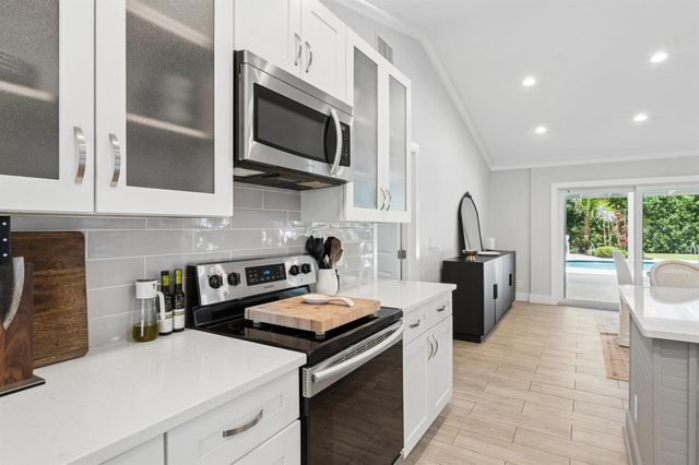 17767 Mellen Lane, Jupiter, FL 33478