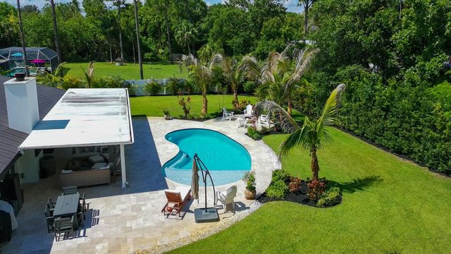 17767 Mellen Lane, Jupiter, FL 33478