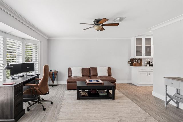 17767 Mellen Lane, Jupiter, FL 33478