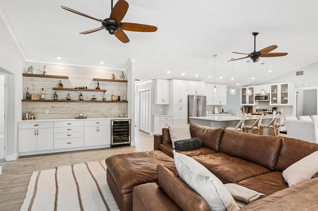 17767 Mellen Lane, Jupiter, FL 33478