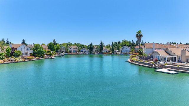 4809 Windsong St, Sacramento, CA 95834