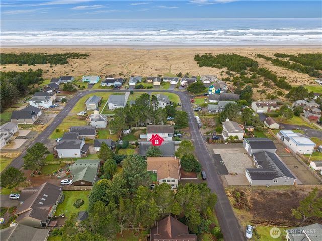 1208 195th, Long Beach, WA 98731