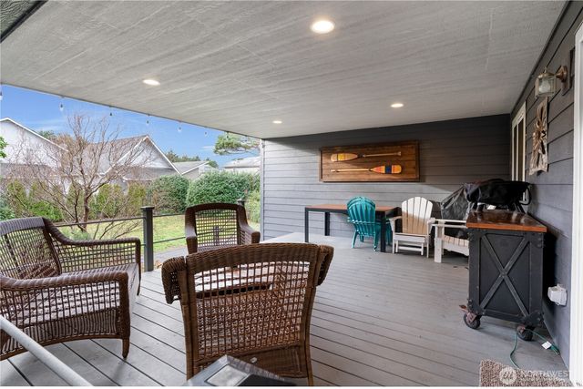 1208 195th, Long Beach, WA 98731