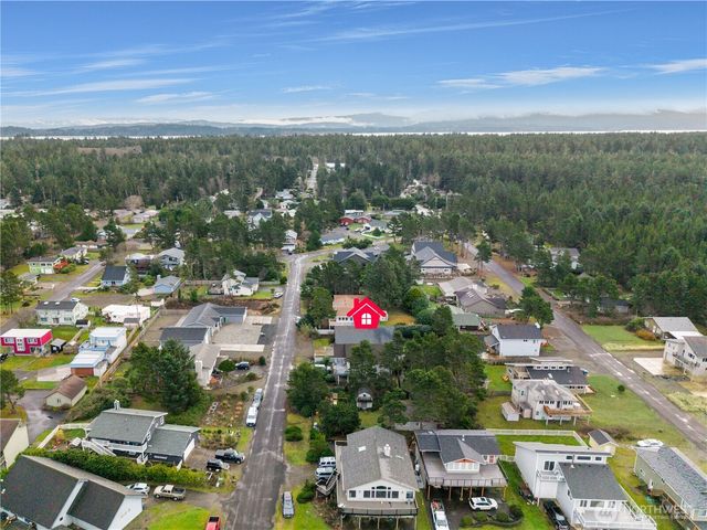 1208 195th, Long Beach, WA 98731