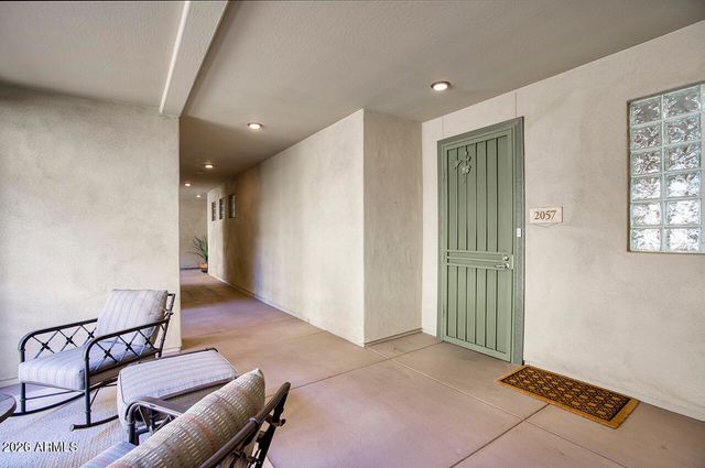 17850 N 68TH Street 2057, Phoenix, AZ 85054