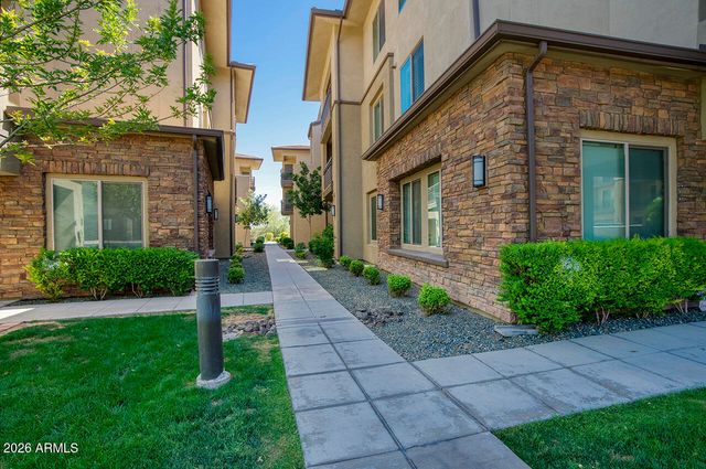 17850 N 68TH Street 2057, Phoenix, AZ 85054