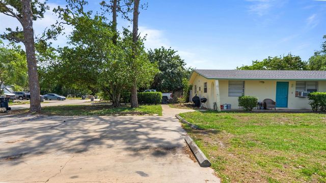4453 Stevens Road, Lake Worth, FL 33461