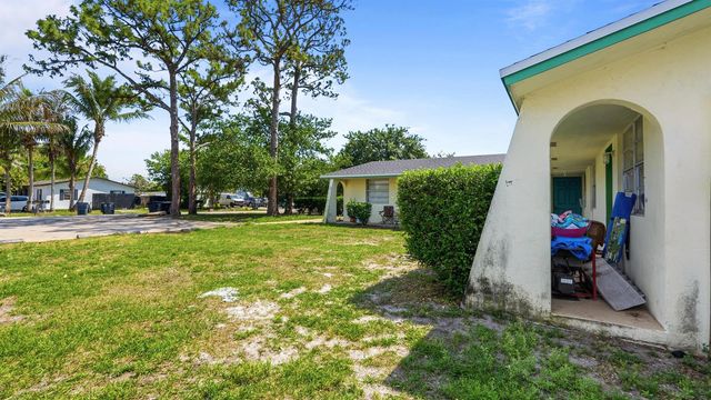 4453 Stevens Road, Lake Worth, FL 33461
