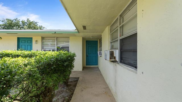 4453 Stevens Road, Lake Worth, FL 33461