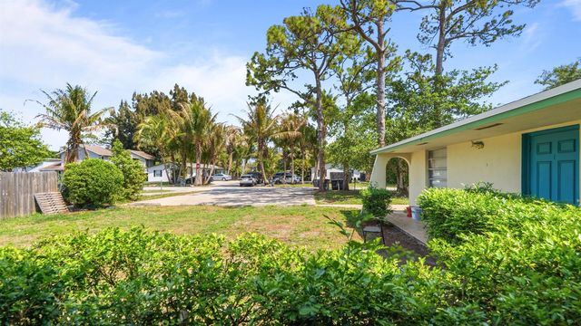 4453 Stevens Road, Lake Worth, FL 33461