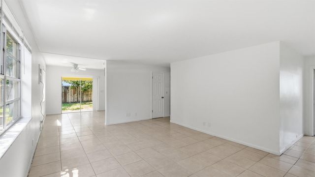 4453 Stevens Road, Lake Worth, FL 33461