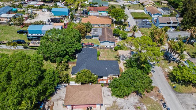 4453 Stevens Road, Lake Worth, FL 33461
