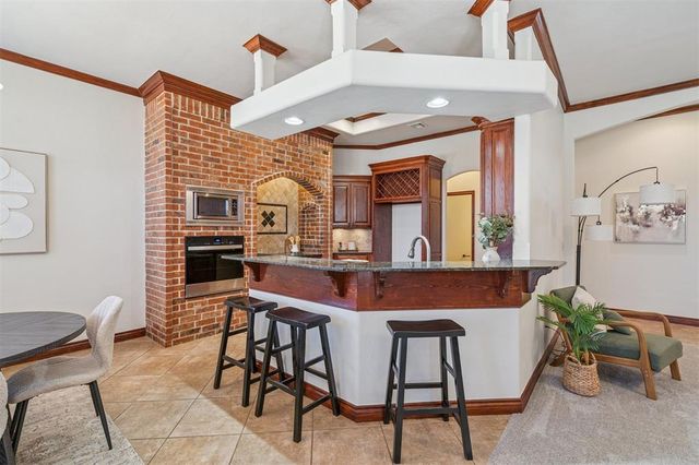 2113 Mulberry Creek Avenue, Yukon, OK 73099