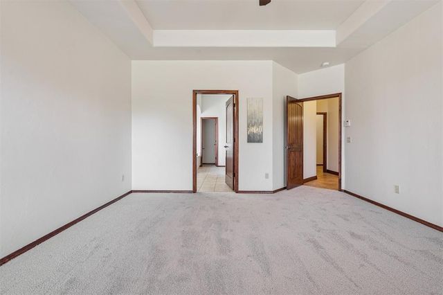 2113 Mulberry Creek Avenue, Yukon, OK 73099