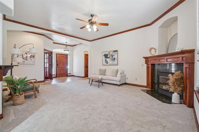 2113 Mulberry Creek Avenue, Yukon, OK 73099