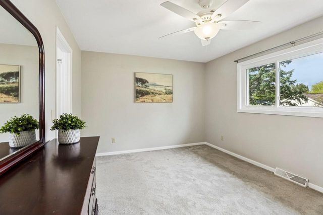 1014 Eric Lane, Waunakee, WI 53597