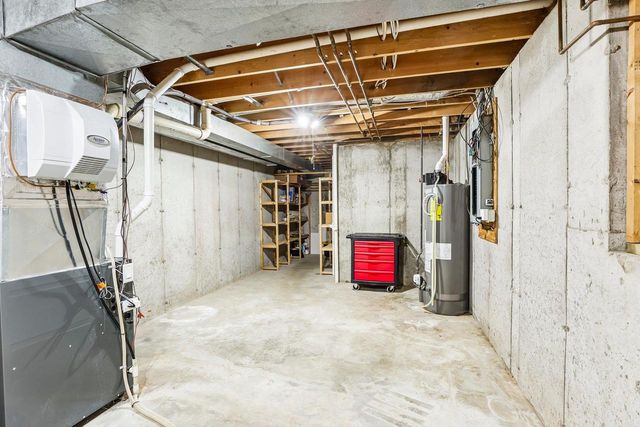 1014 Eric Lane, Waunakee, WI 53597