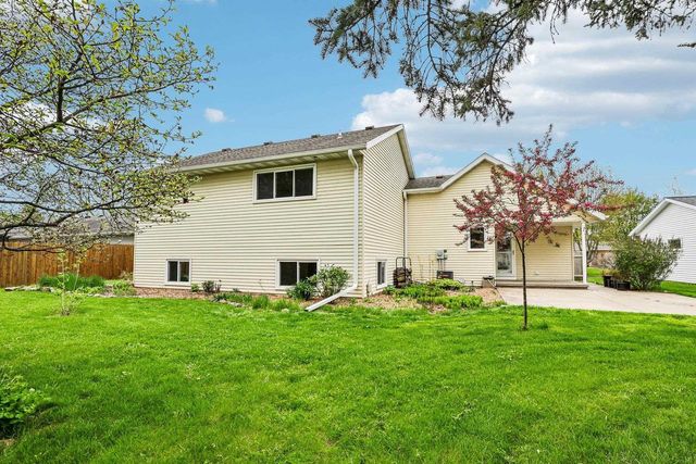 1014 Eric Lane, Waunakee, WI 53597