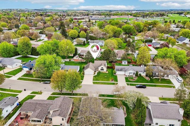 1014 Eric Lane, Waunakee, WI 53597