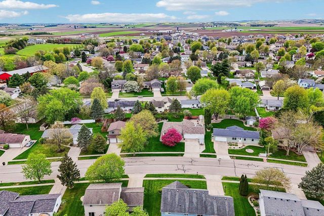 1014 Eric Lane, Waunakee, WI 53597