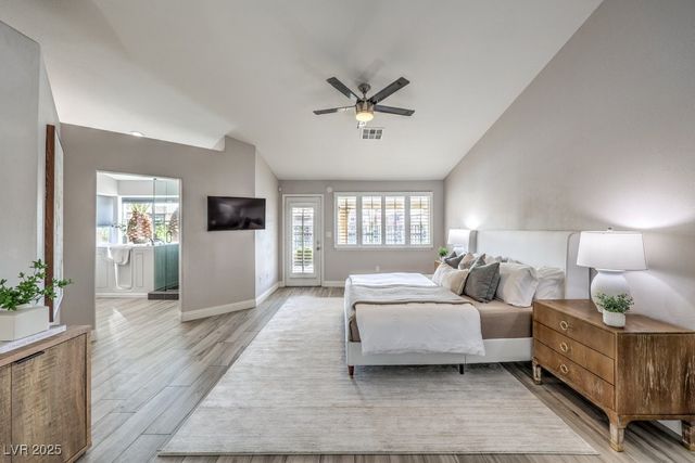 2432 Ocean Front Drive, Las Vegas, NV 89128