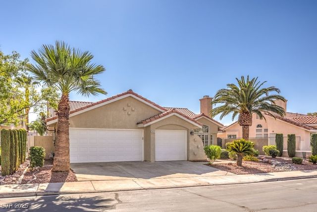 2432 Ocean Front Drive, Las Vegas, NV 89128