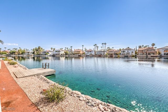 2432 Ocean Front Drive, Las Vegas, NV 89128