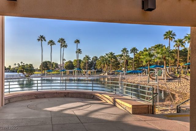 2432 Ocean Front Drive, Las Vegas, NV 89128