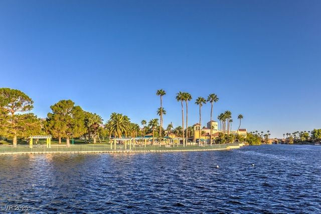 2432 Ocean Front Drive, Las Vegas, NV 89128