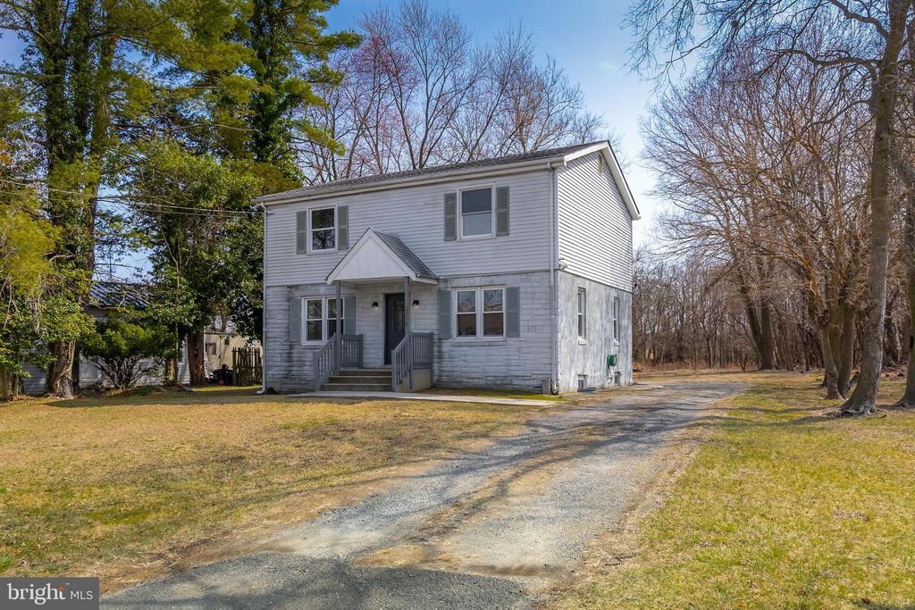 314 DAVISTOWN ROAD, Blackwood, NJ 08012