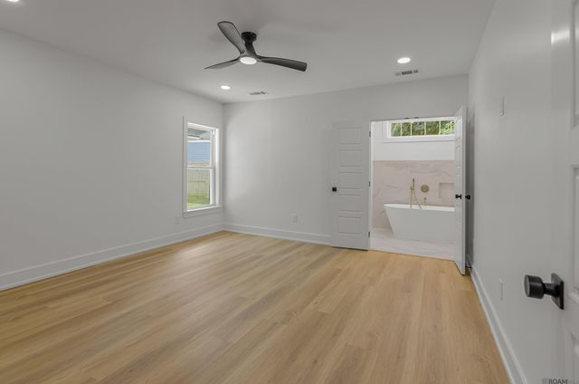 164 Belleview Dr, Baton Rouge, LA 70806